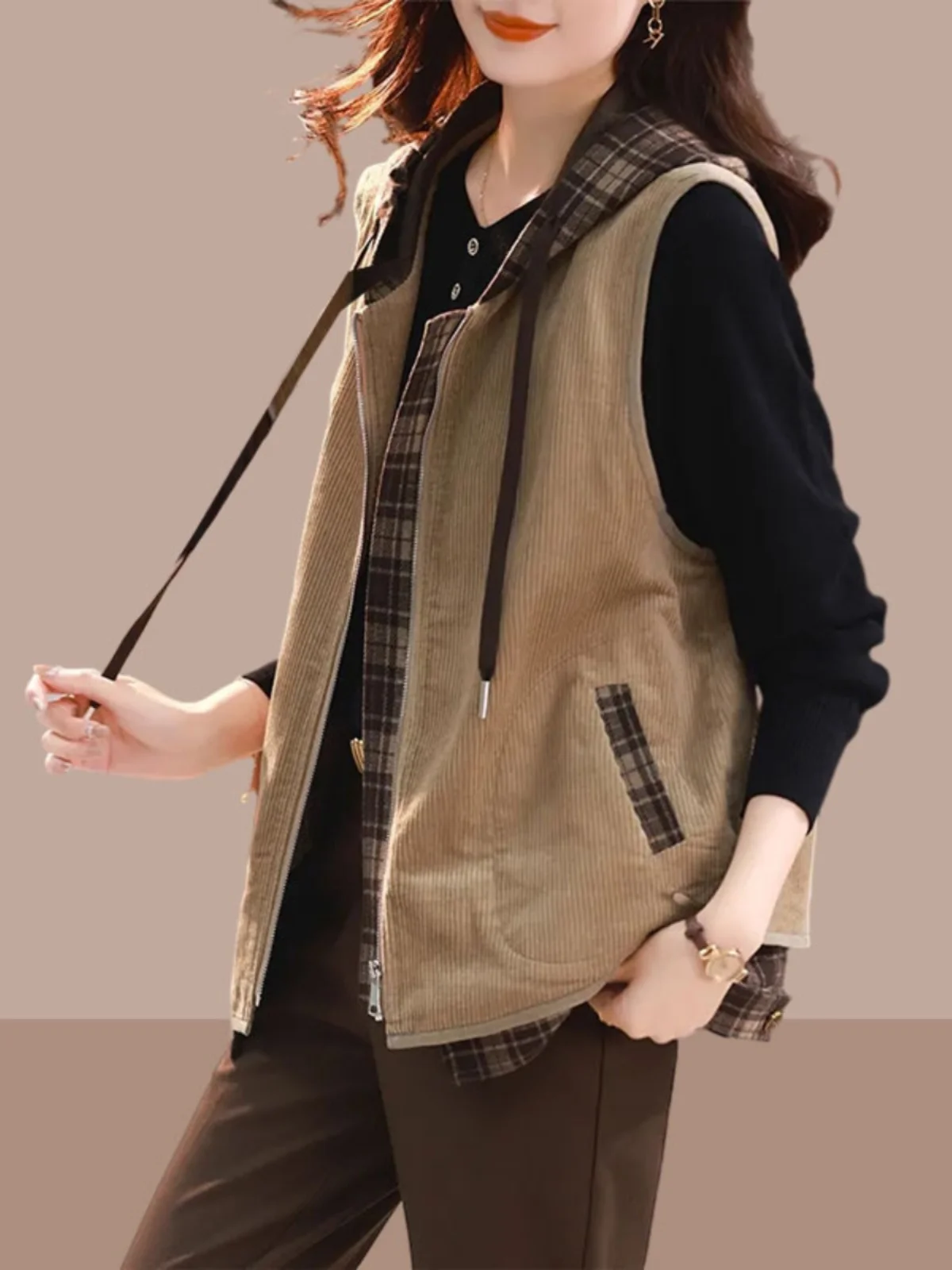 Вельветовый жилет Верхняя одежда Женские осенние и зимние европейские товары