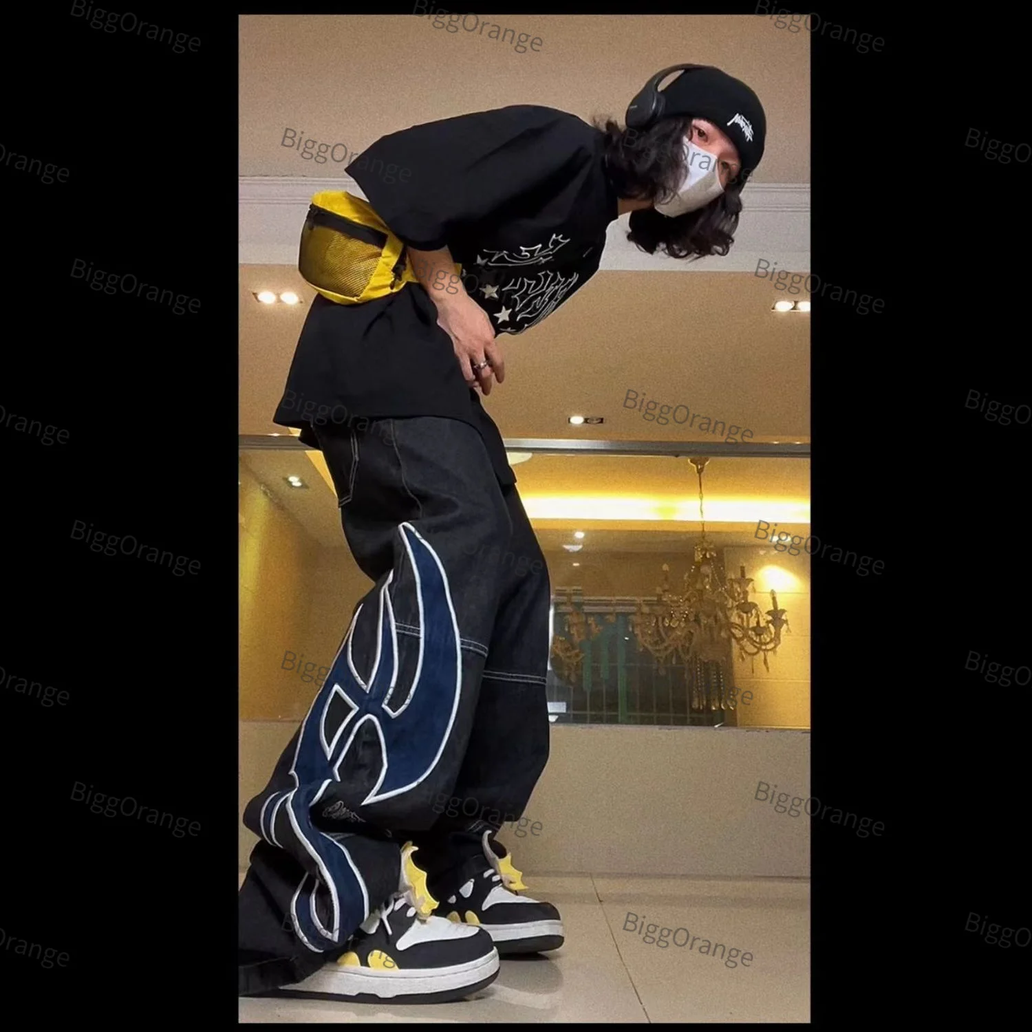 

Новые модные брендовые мужские потертые джинсы с вышивкой для мужчин и женщин в американском стиле хип-хоп свободные широкие брюки в винтаж...