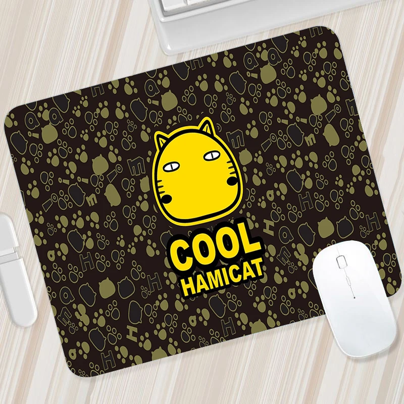 

Cute Hami Cat Mouse Pad Small Mousepad Gabinete Gamer Mausepad Computer Desk Mat Gaming Office Accessories Keyboard Table Mats
