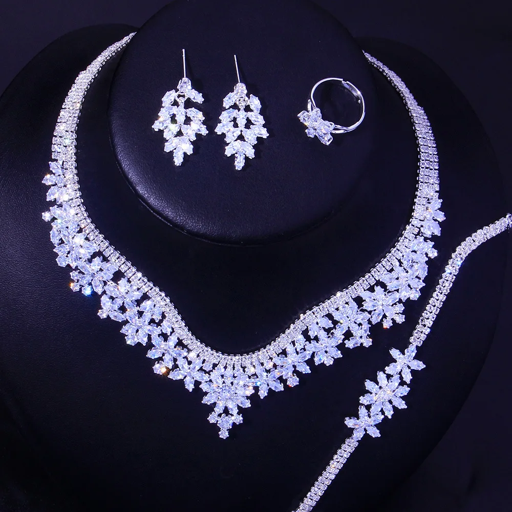 

Silver Color Crystal Bridal Jewelry Sets Fashion Earrings Choker Necklace Earrings Ring Women Wedding Dress Jewelry Set