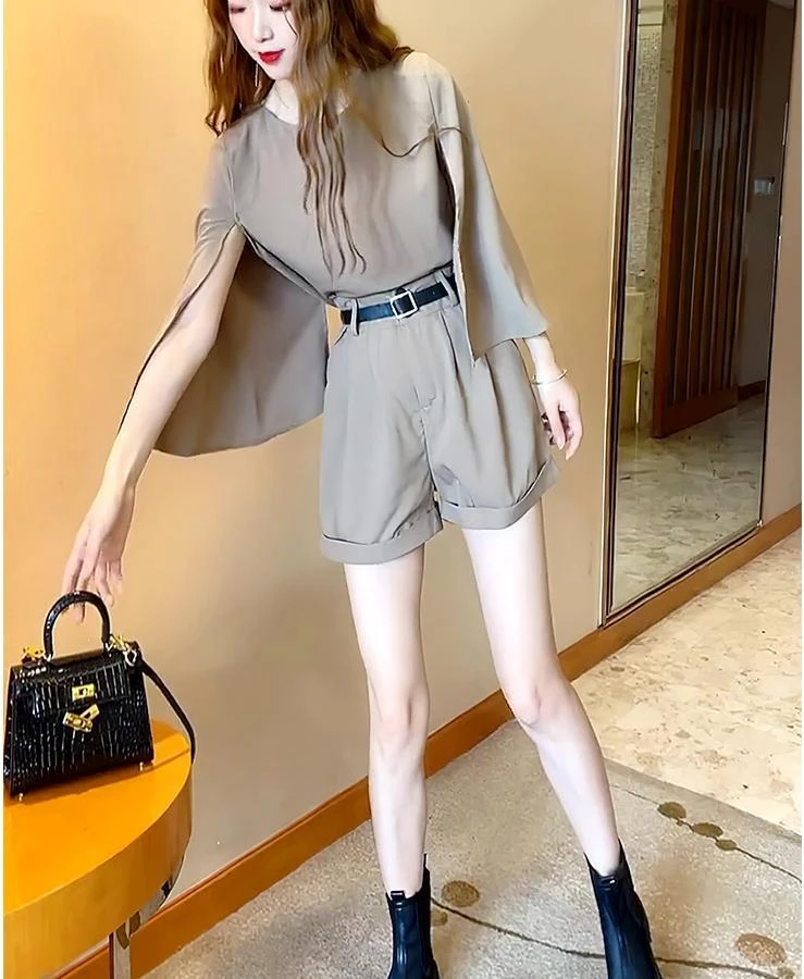 

Женский офисный костюм с короткими брюками, однотонный пуловер с круглым вырезом и рукавом «летучая мышь» в Корейском стиле, комплект из 2 предметов, лето 2022