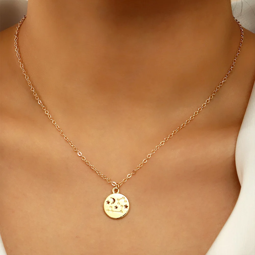 

Boho Simple Round Brand Star Moon Engraving Pendant Necklace Women 2022 Vintage Gold Color Metal Necklaces Girls Fashion Jewelry