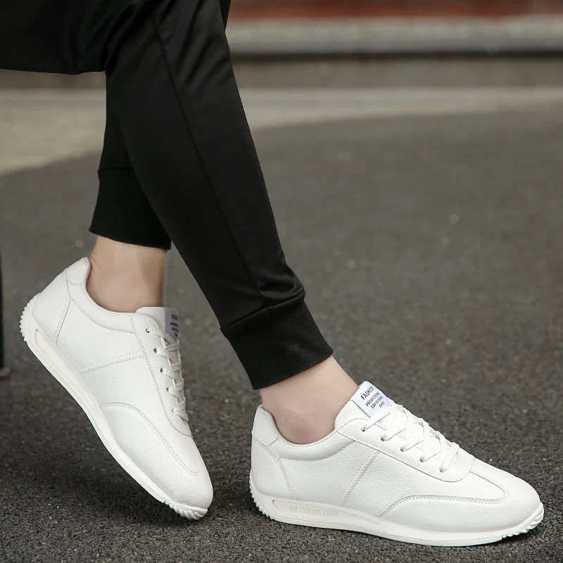 Sneaker Men's Walking Shoes Classic Fashion Casual Street Leather Skateboard Shoe Men Boys Lightweight Lace Up Tennis Trainers