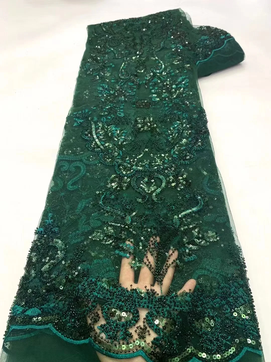 

Роскошное кружево с бусинами ручной работы, кружевная ткань, французское свадебное платье, новейшее нигерийское Тюлевое кружево с вышивкой...