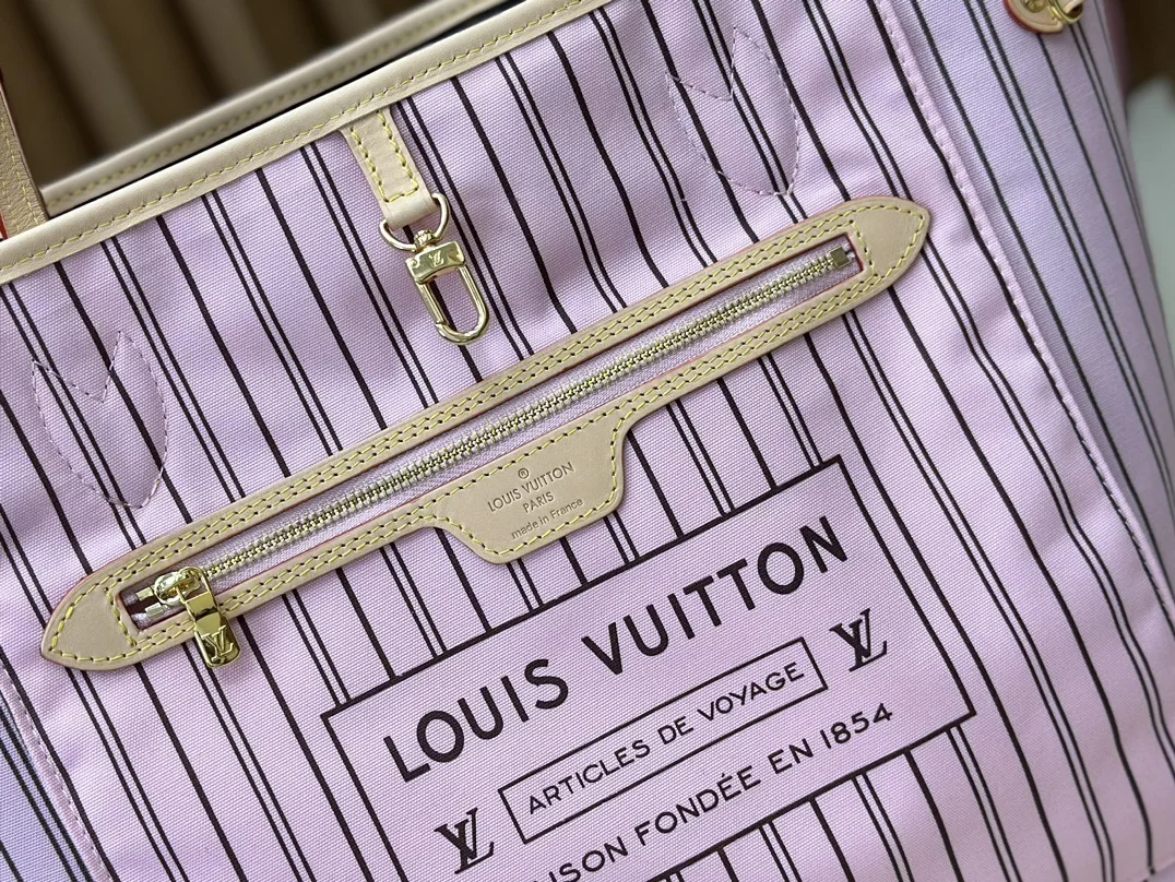 Классическая женская сумка Fиз натуральной воловьей кожи вместительная