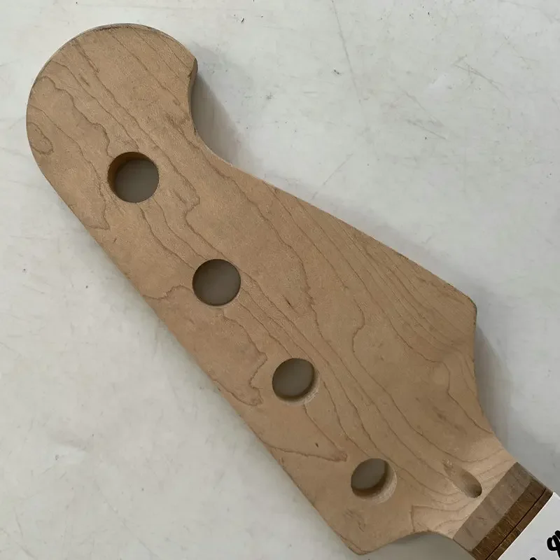 EN857 Незавершенный 4-струнный гриф электрогитары из клена с палисандрами 20 ладов