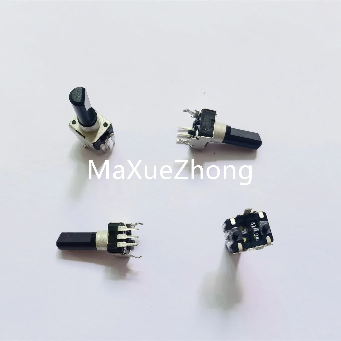 Оригинальный новый 100% RV09 вертикальный регулируемый потенциометр с регулируемым сопротивлением B5K B10K B20K B50K B100K полувал (переключатель)