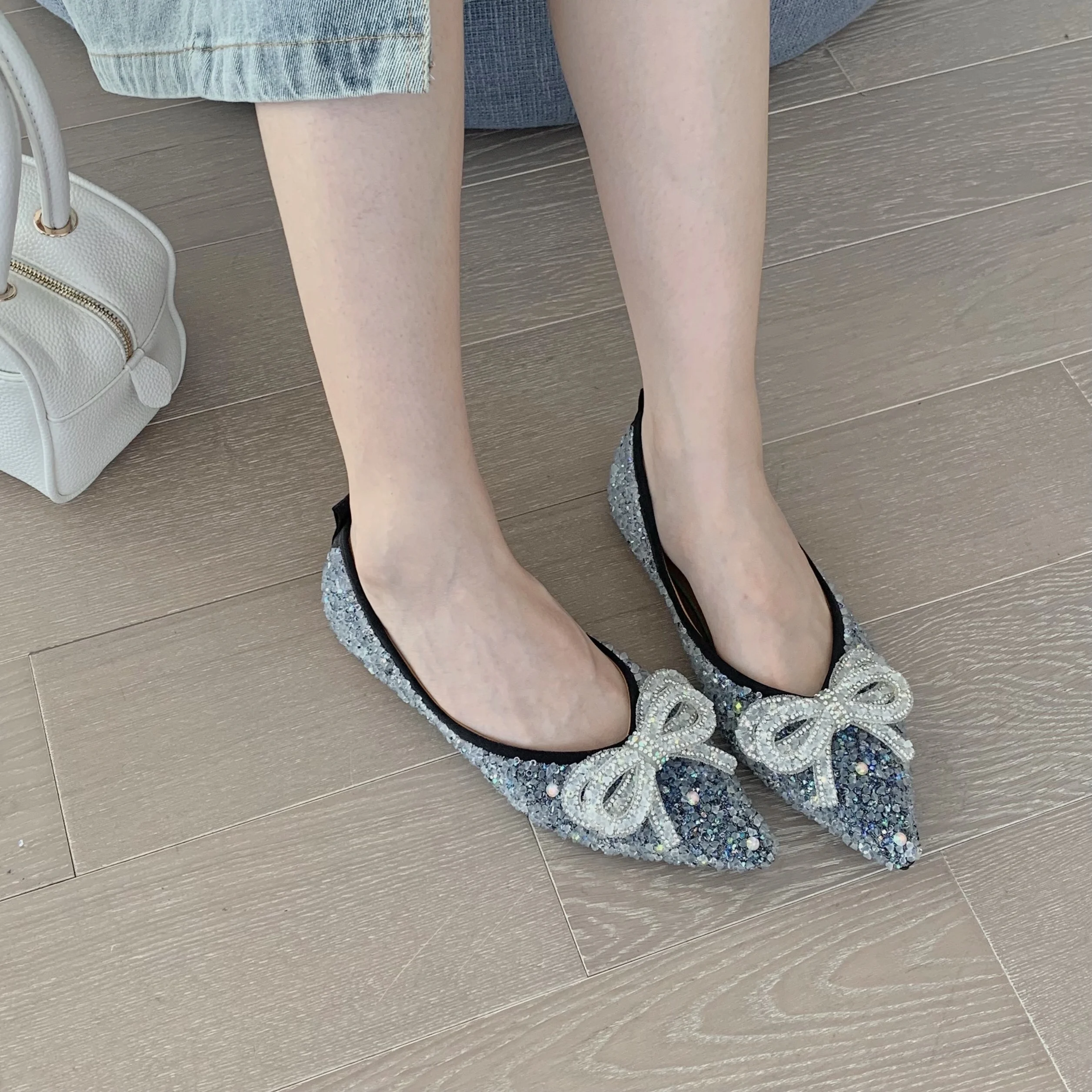 Women Shoes Flats Pointed Toe Summer Mules Slip-on Slippers Bow Knot Luxury Designer Shoes Low Heel Casual Ladies Shoes Loafers