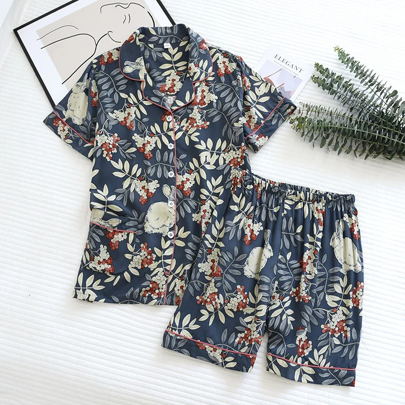 

Women's Cozy Tropical Print Pajama Button Front Contrast Piping Lapel and Shorts PJ Set Loose Leisure Homewear Lougewear