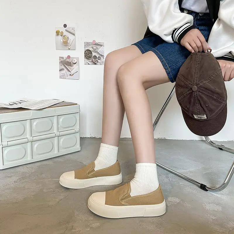 Парусиновые туфли для женщин Черная Женская обувь без застежек низкая Новое