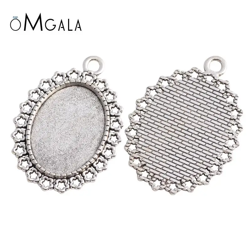 

Hollow Oval Pendant Bezels Cabochon Base 18x25mm Vintage Tray For Jewelry Findings DIY Making Necklaces Crafts Accessories