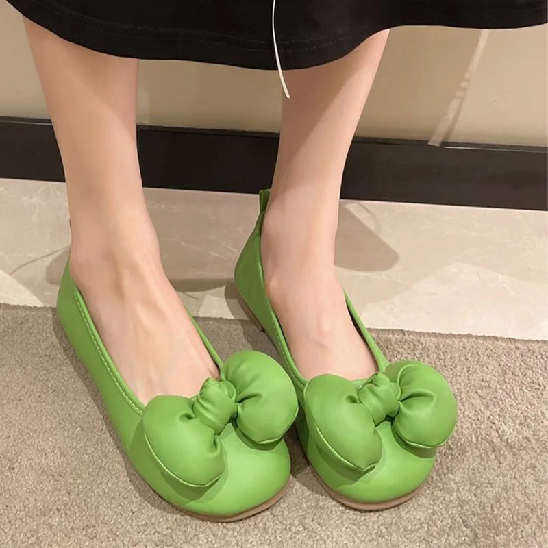 

Casual Flats Women Low Heels Round Toe Soft Shoes Fad New Trend Autumn 2022 Dress Shoes Designer Party Bow Women Walking Shoes