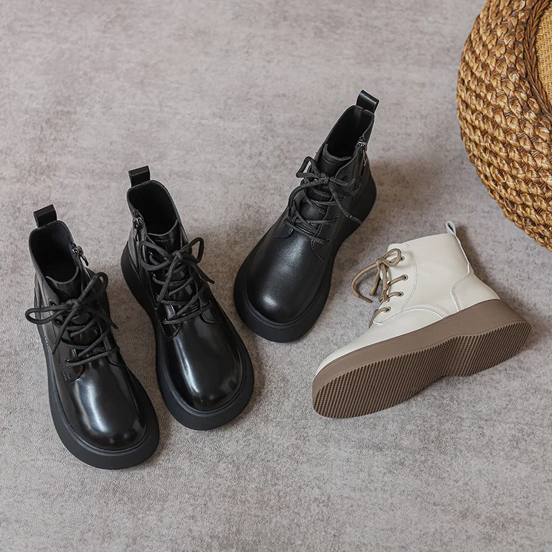 Ботинки на танкетке. Женские полуботинки. Сапоги с круглым носком. сабо.