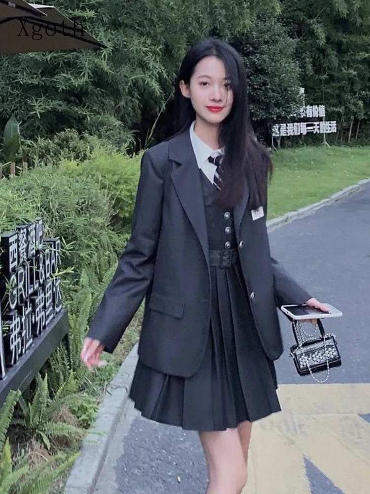 

Униформа JK для колледжа, Женская белая рубашка + пиджак + плиссированное платье на пуговицах, новинка весны 2022, костюм-тройка