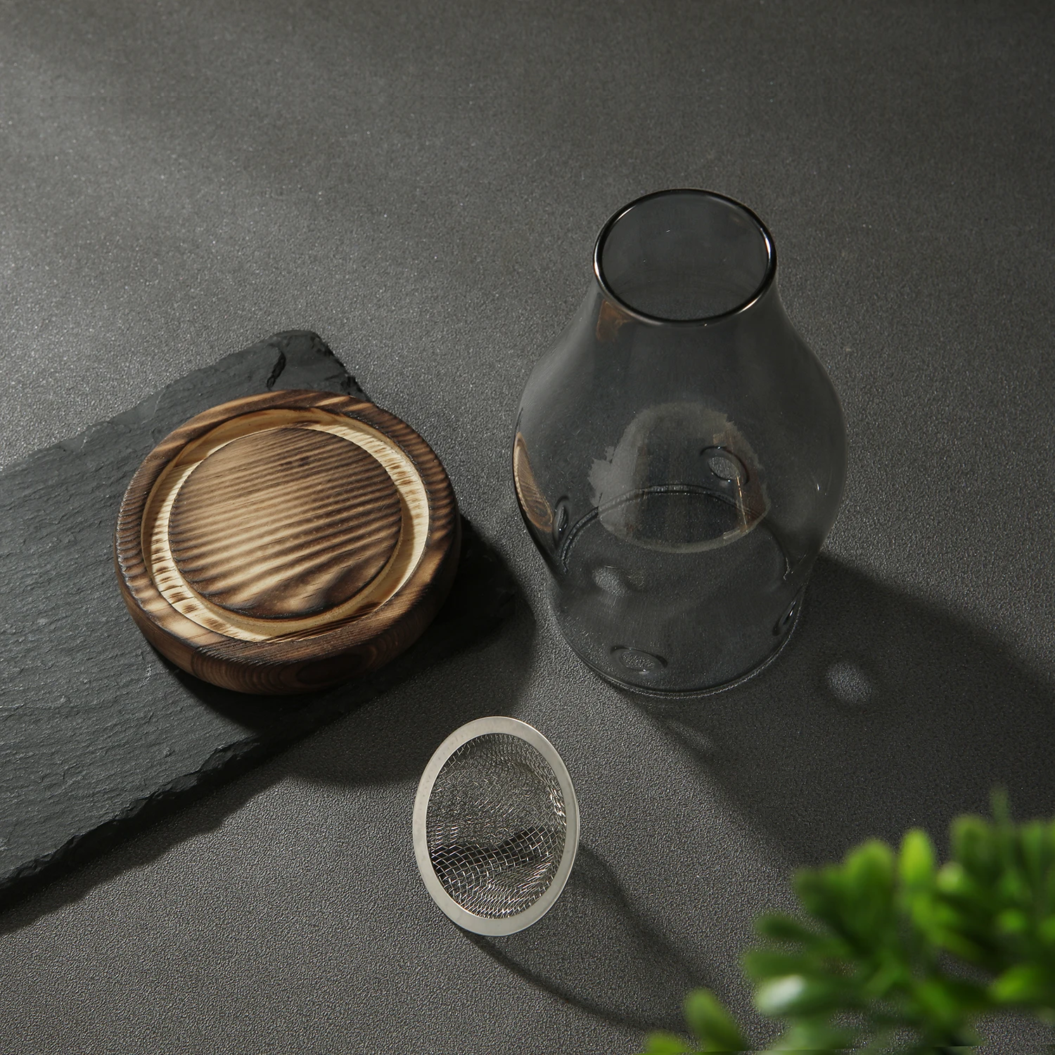 

Стеклянный подсвечник с подогревом