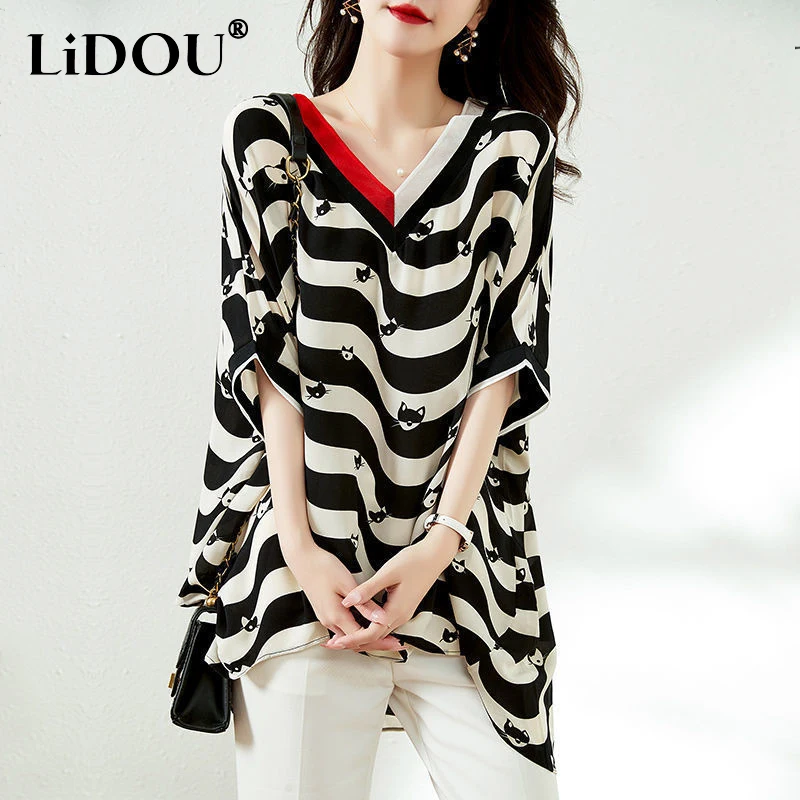 

Summer Patchwork Print Casual Loose T-shirts Women Short Sleeve Fashion V-Neck Lady Tops All Match Y2K Oversized Female Pullover