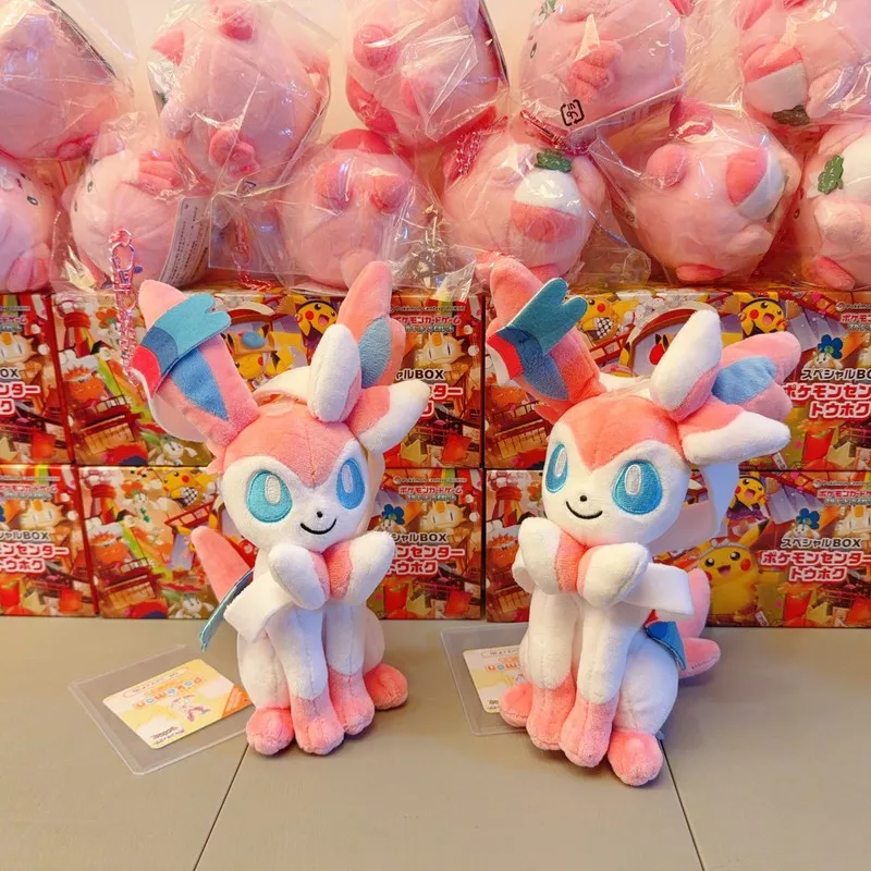 Фото Плюшевая игрушка Pokémon ALL STAR COLLECTION Sylveon, размер S, 23 см (9 дюймов), милая плюшевая игрушка типа Fairy, официально лицензированная, импорт из Японии №1