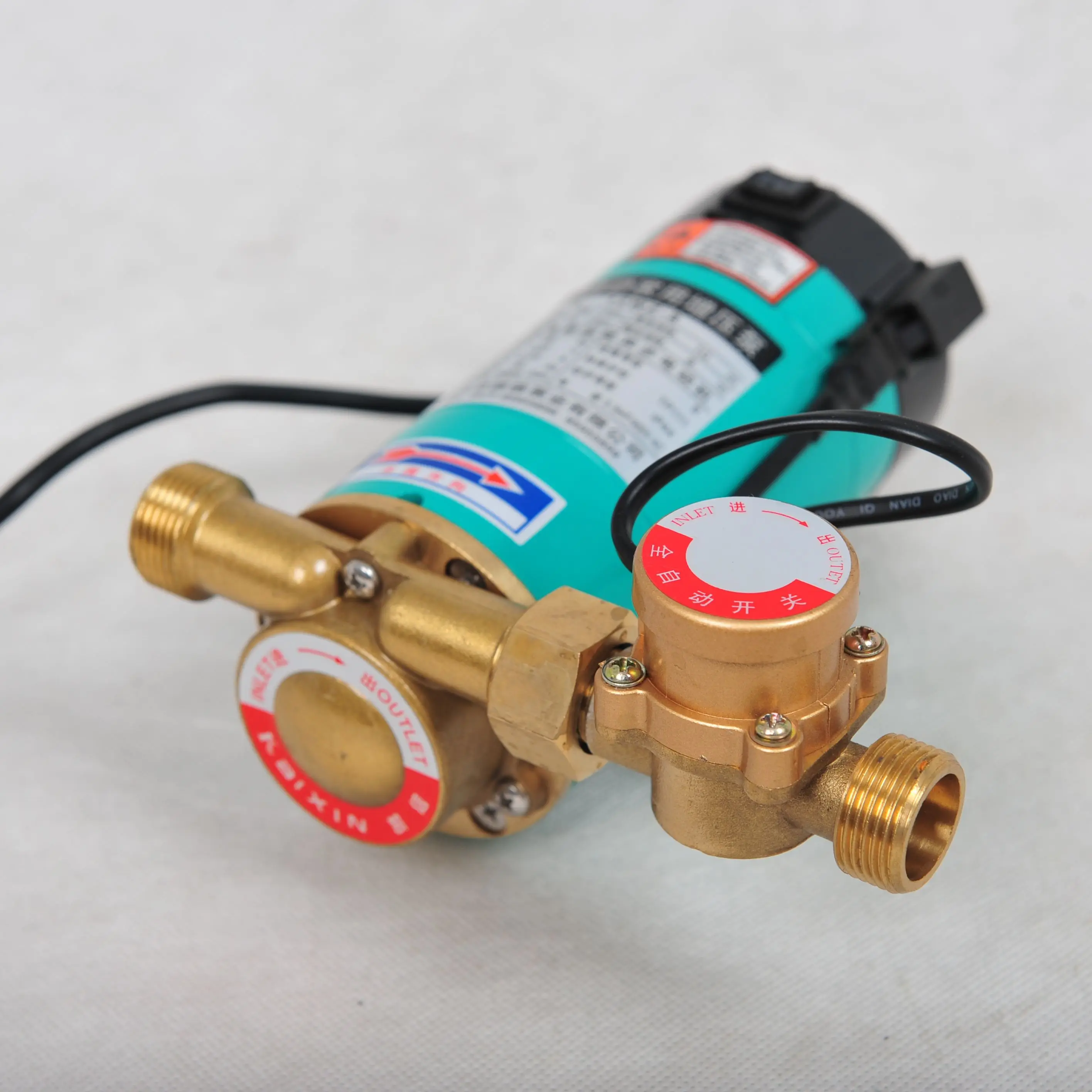 

Насос-бустер бытовой для холодной и горячей воды, 220 В