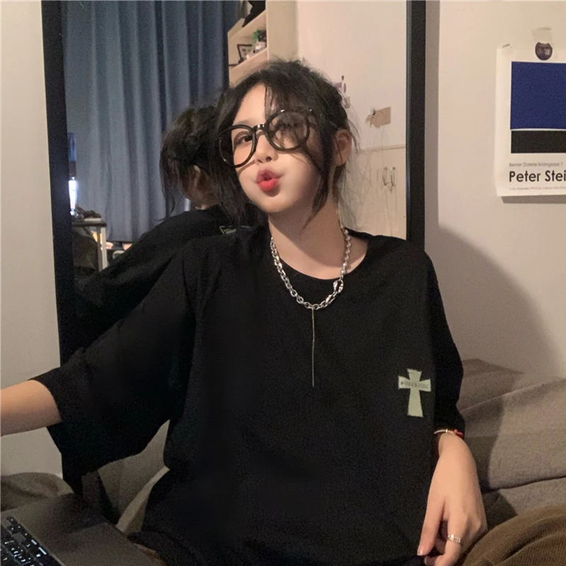 

Женская свободная футболка в Корейском стиле Харадзюку с винтажным принтом Креста Y2k, женские футболки, топы в японском стиле Kawaii Ulzzang, одежд...