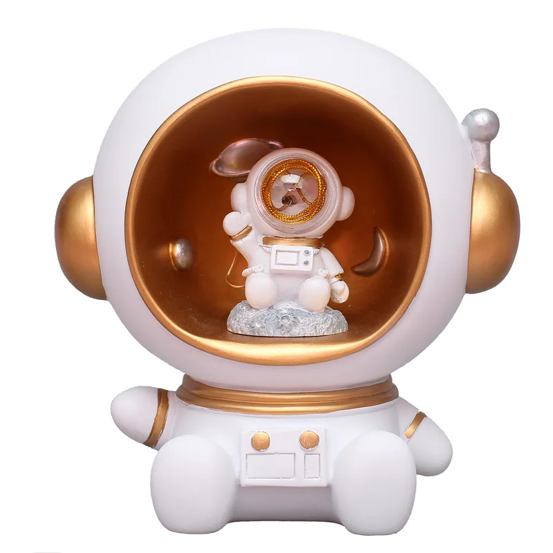 Creative astronaut ornaments astronaut modern living room home wine cabinet bedroom office desktop children's room decorations