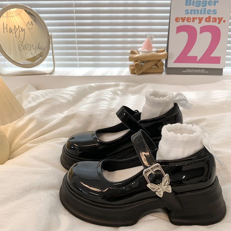 

Женские кроссовки с круглым носком, черные туфли-оксфорды на платформе и толстой подошве, повседневная обувь, лето 2023