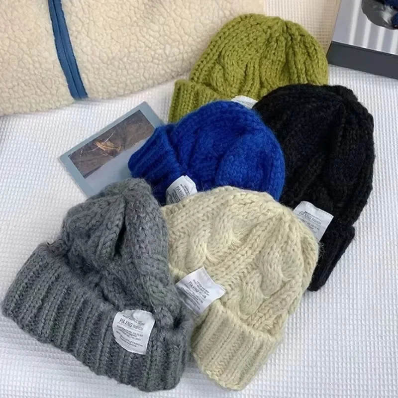 Сплошной цвет вязаная шапка зимняя женская и мужская простая удобная с буквами