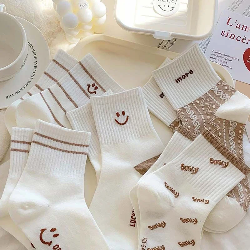 Женские осенне-зимние универсальные милые чулки с высоким берцем в