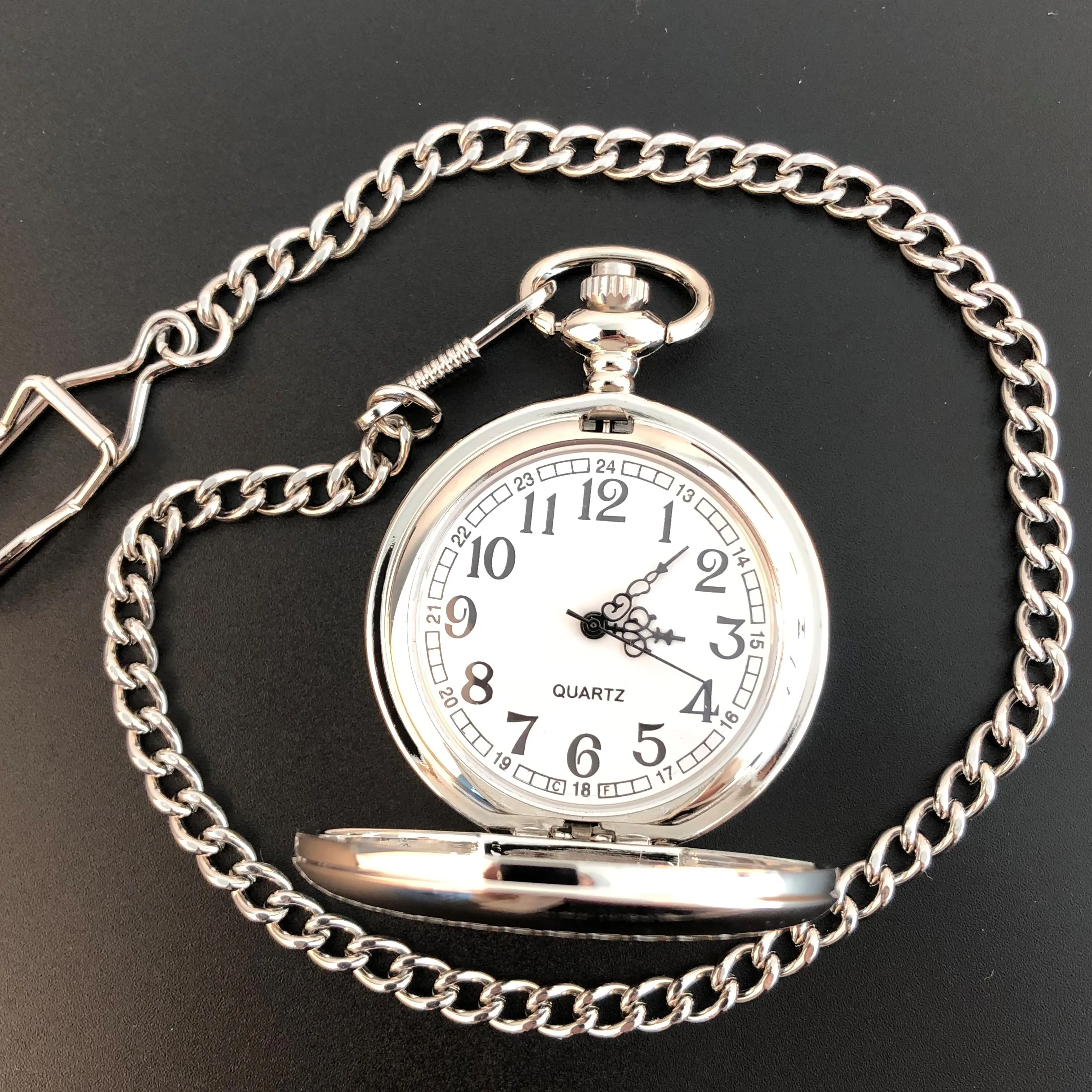 Часы наручные кварцевые с арабскими цифрами двусторонние гладкие карманные