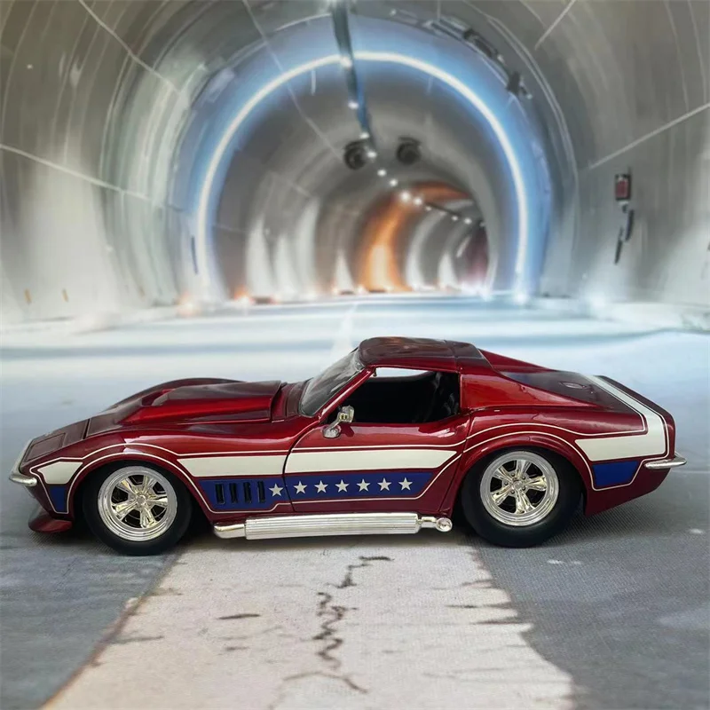 Фото Модель автомобиля Jada1969 Chevrolet Corvette Stingray ZL-1 в масштабе 1:24, из сплава, для демонстрации, подарок №2