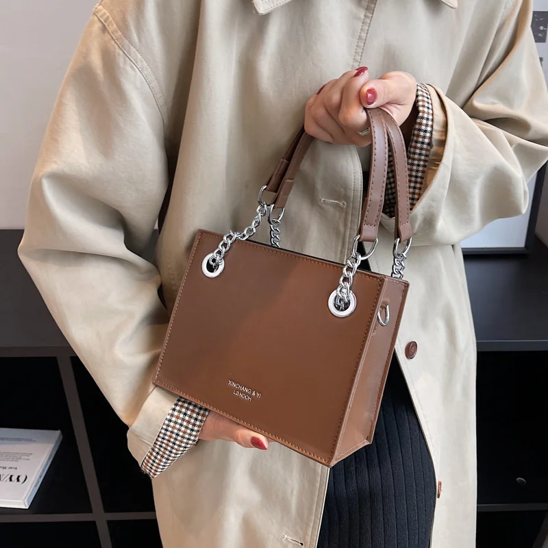 

Armpit Small Square Bag Women's Bag 2022 New Fashion Texture Chain Diagonal Handbag Simple Shoulder Bag
