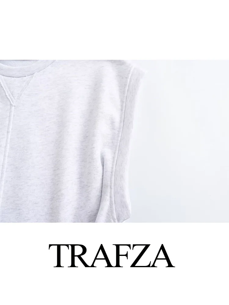 Женский Однотонный свитер с открытыми плечами и круглым вырезом