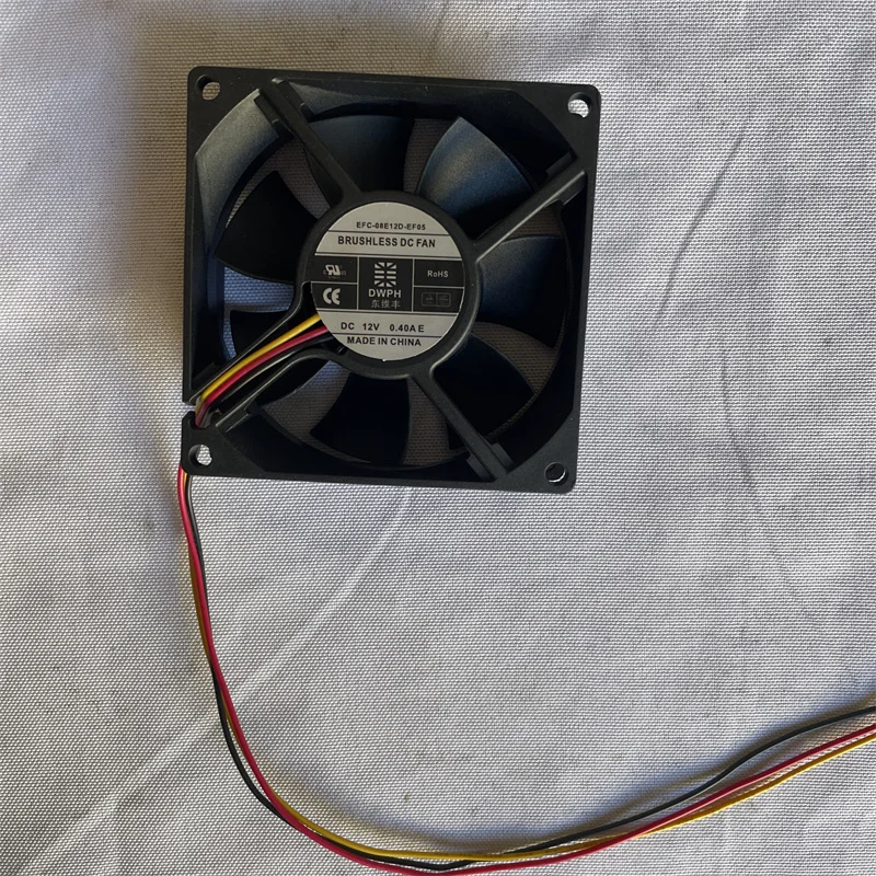 Осевой вентилятор постоянного тока 80 мм