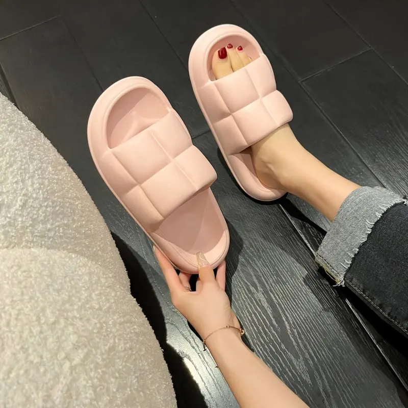 

House Slippers Platform Women Luxury Shoes Low Slides Shale Female Beach Soft Designer Rubber Flat Sabot Rome Casual Basic Fabri