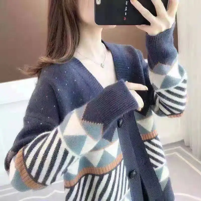 

Cheap wholesale 2021 spring autumn new fashion casual warm nice women Sweater woman female OL winter cardigan BAPK