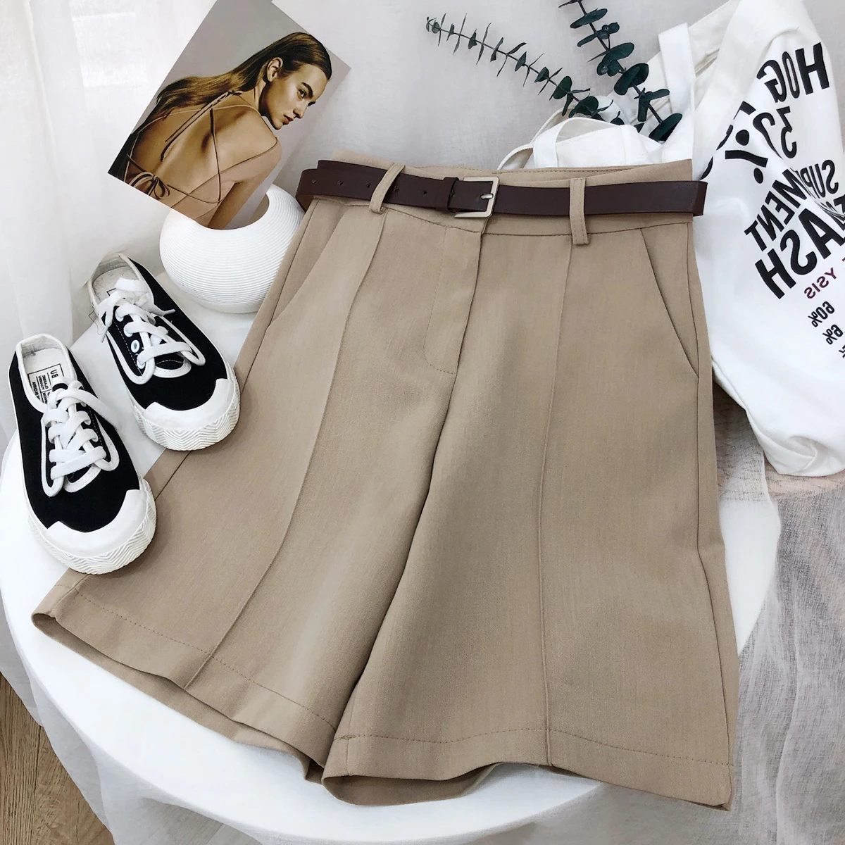 High Waist Solid Loose Wide Leg Capris Shorts Summer 2021 Casual Suit Fabric Elegant Wild Shorts Work Office Slim Short Trousers