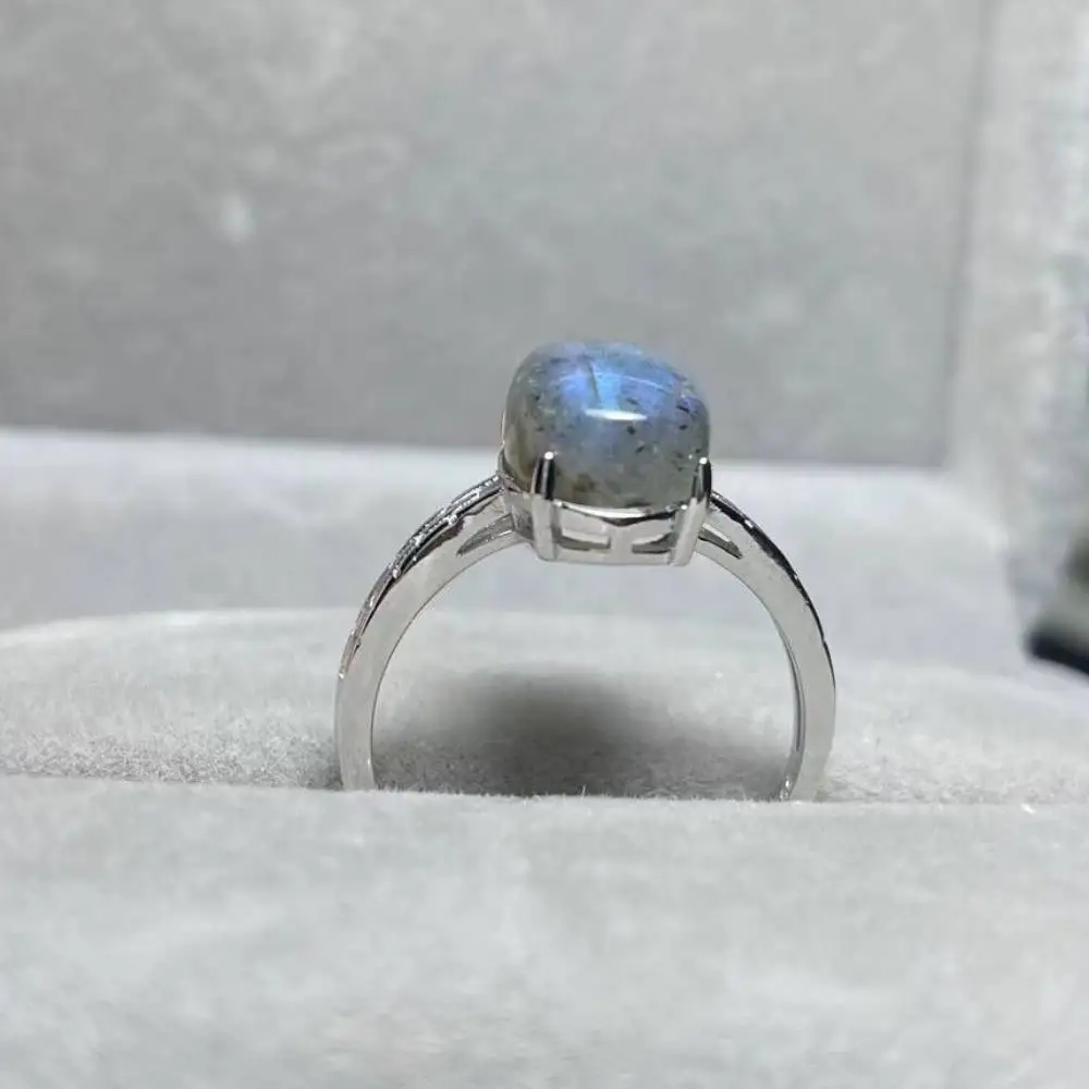 Регулируемое кольцо из натурального лабрадорита