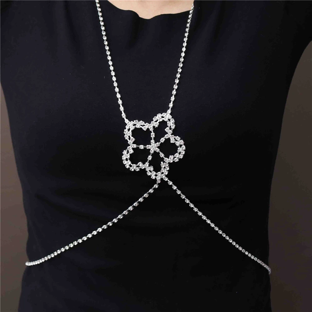 

Chest Bracket Hollowed out Pendant Heart Bra Chain Necklace Body Jewelry Rhinestones Top fashion gift Beach Bikini 2022 Women