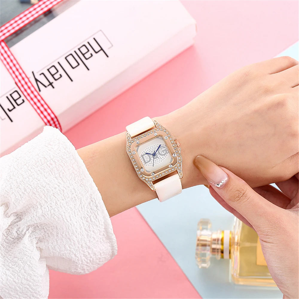 Luxury Rose Gold Starry Sky Dial Dress Watch For Women Simple Rhinestone Business Quartz Clock Wristwatch Leather Reloj Mujer