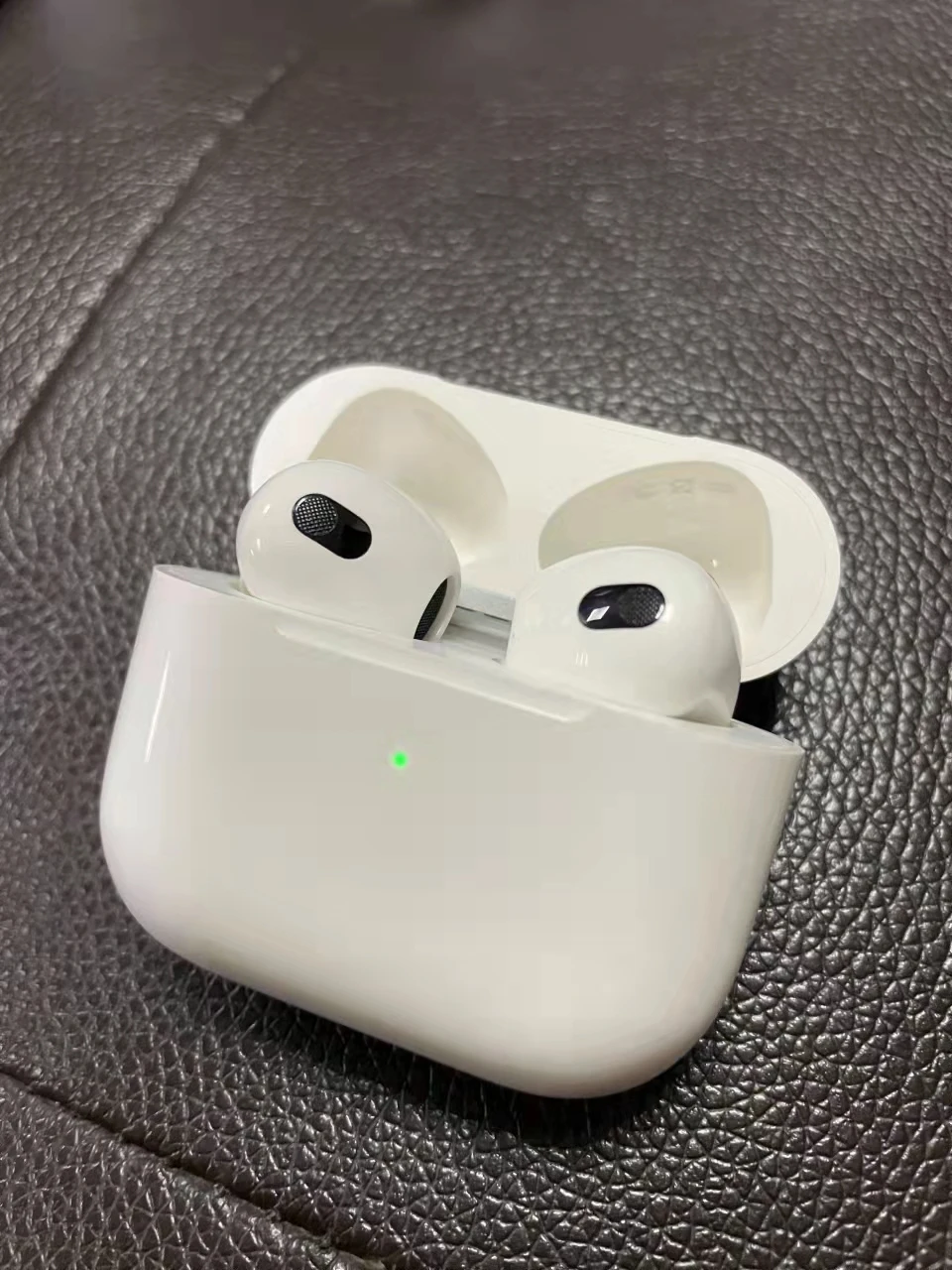 

Б/у 95% Новинка AP 3 новейшие air poddds bluetooth беспроводные наушники