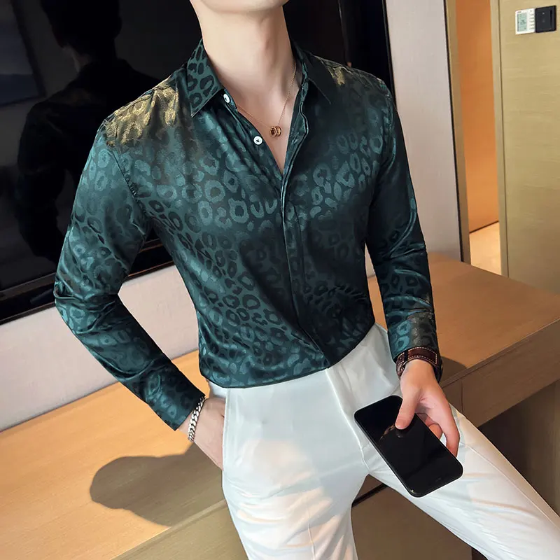 

2022 Thin Leopard Print Shirts for Men Long Sleeve Slim Casual Glossy Business Formal Dress Shirt Social Party Tuxedo Streetwear