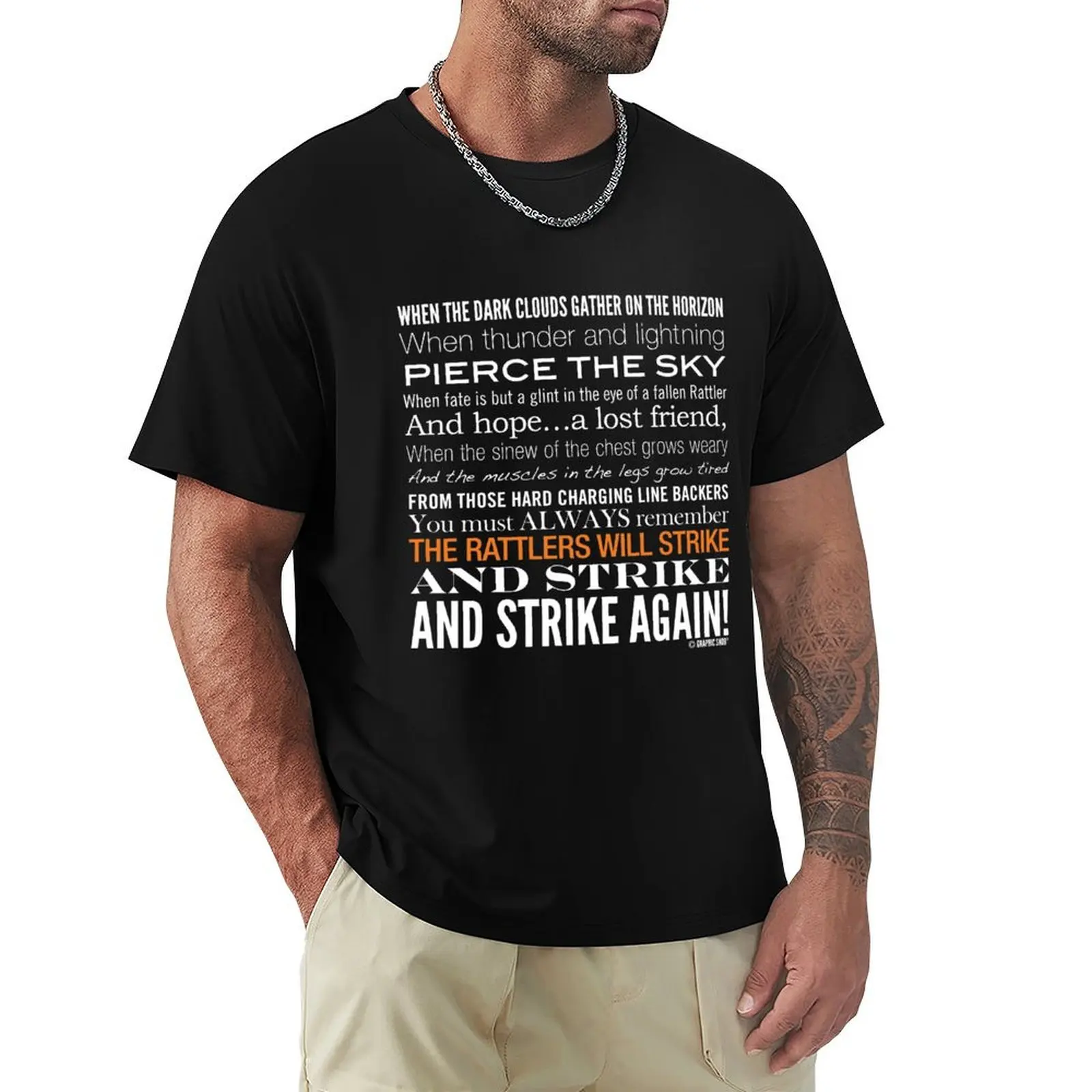 Фото Коллекция Orange Strike от Graphic Snob? Спортивная дышащая футболка с коротким рукавом №1
