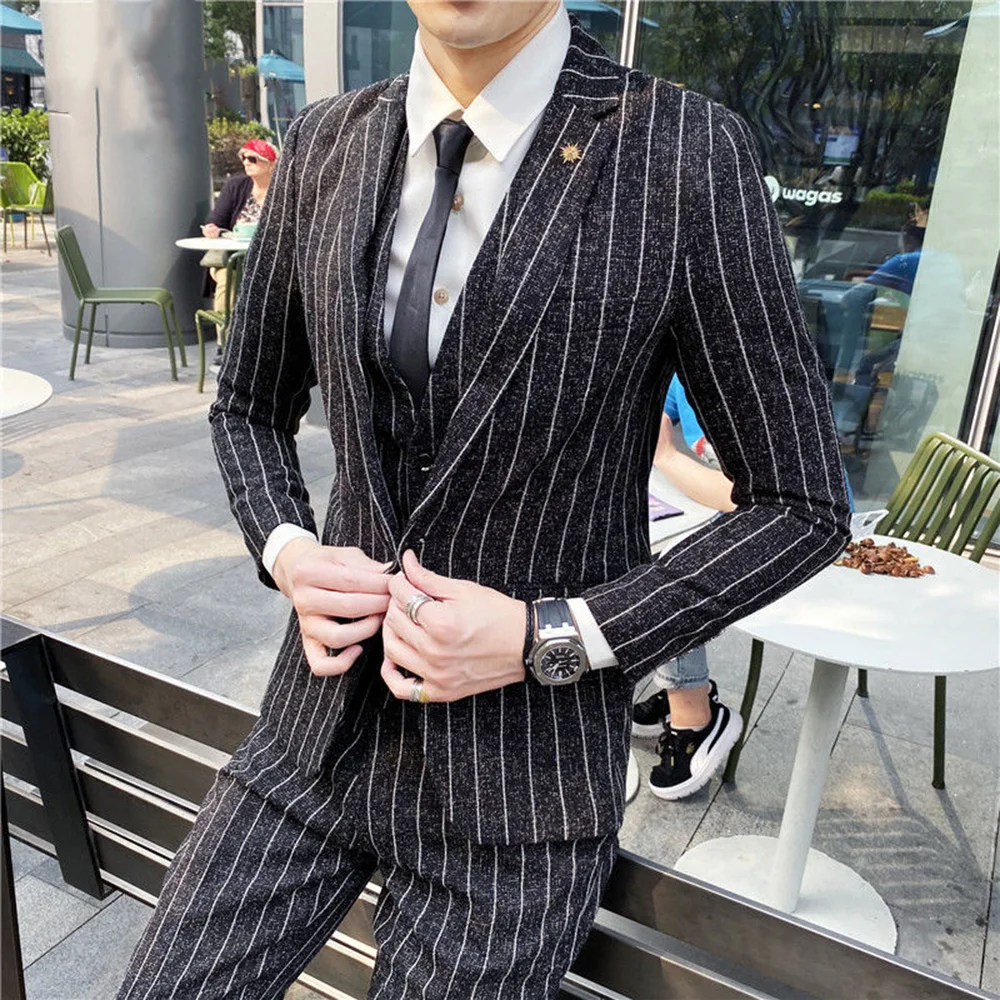 Fashion Men 's Slim Fit Suit Men Fashion 3 Pieces Mens Blazers Tuxedos Suits Men Casual Vest +Pants +Blazer Suits