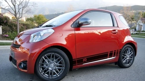 

Для 2x разных цветов графика iQ Символ Автомобиля Гонки виниловая наклейка