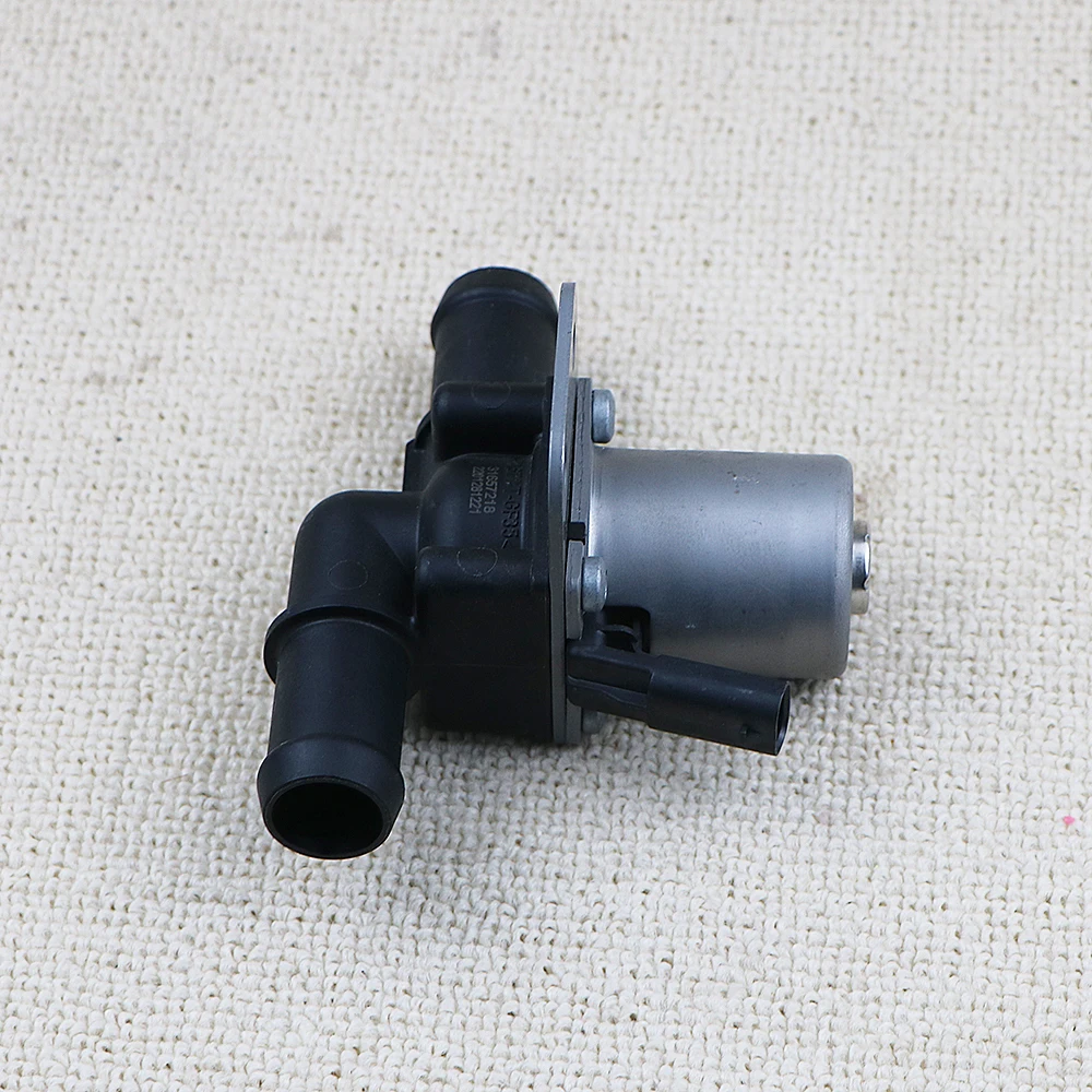 Клапан подключения резервуара для охлаждения двигателя 31657218 клапан теплой воды