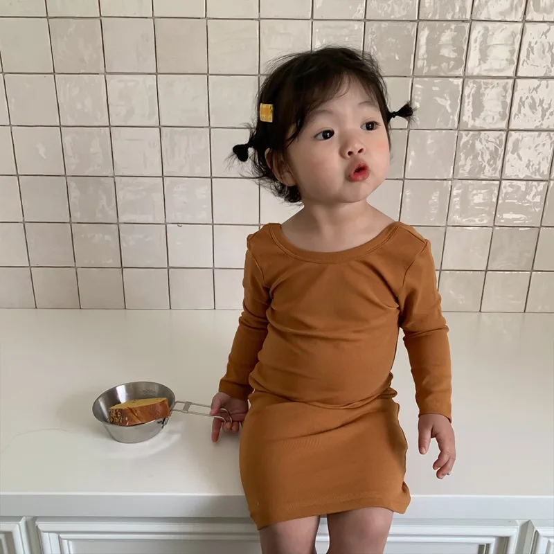 

Детская рубашка, новинка весны 2023, футболка-юбка с открытой спиной в Корейском стиле для девочек, детское платье с V-образным вырезом