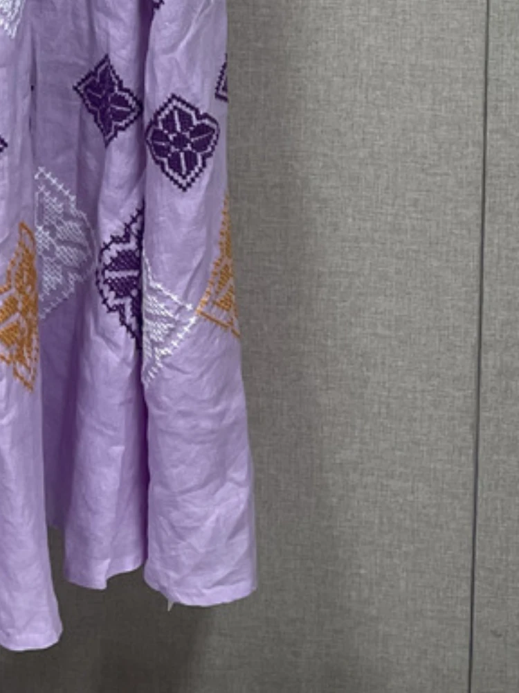 

2023 Summer Embroidered Round Neck Sleeveless Open Waist Long Dress Women