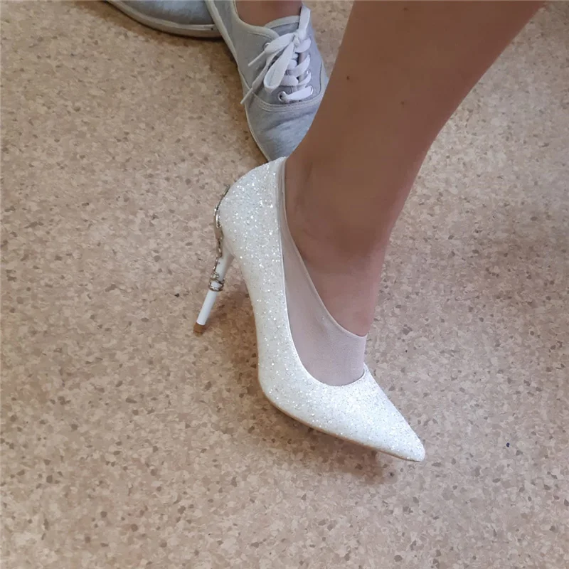 Женские туфли-лодочки на высоком каблуке и платформе