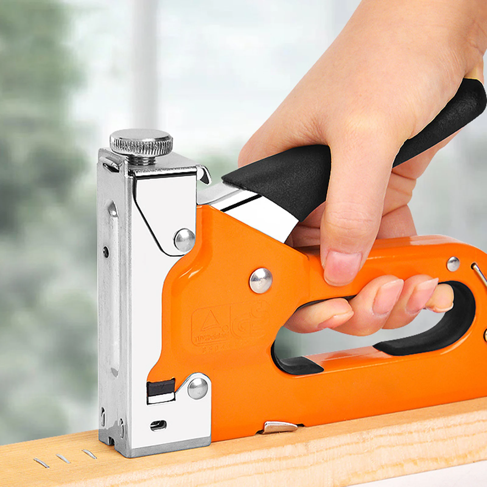 3 in 1 Stapler Gun with 600 Staples Manual Nailer Power Adjustment Stapler Gun for Wood, Crafts, Carpentry, Decoration DIY