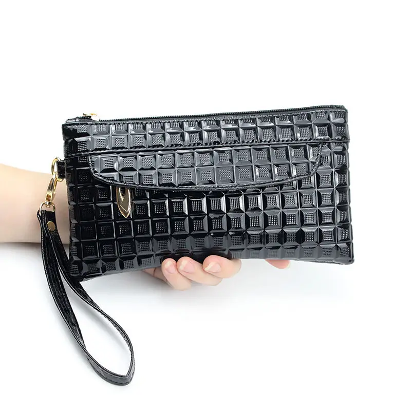 Women's Large Capacity Wallet Fashion Plaid Long Coin Purse Female Leather Zipper Phone Card Bag With Wrist Strap Wholesale 2022