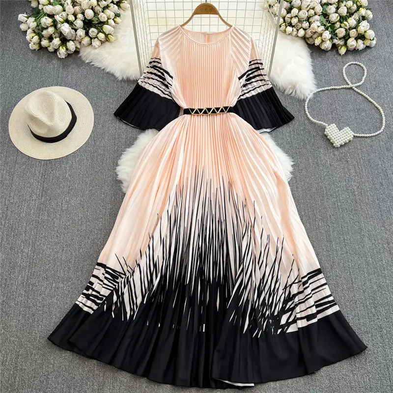 Luxury Elegant Women Long Dress For Women Bat Sleeves Round Neck Waist Waist Slim A-Line Positioning Print Pleated Dress C059